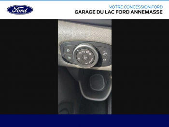 Photo 16 du bon plan FORD Tourneo Custom 320 L1H1 2.0 EcoBlue 185ch Sport BVA occasion à 38790 €