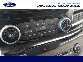 Photo 21 du bon plan FORD Tourneo Custom 320 L1H1 2.0 EcoBlue 185ch Sport BVA occasion à 38790 €