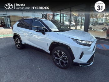 Photo 19 du bon plan TOYOTA RAV4 2.5 Hybride Rechargeable 306ch Collection AWD-i MY25 occasion à 53990 €