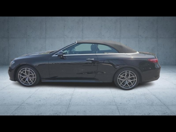 Photo 2 du bon plan MERCEDES-BENZ Classe E Cabriolet 220 d 194ch AMG Line 9G-Tronic occasion à 41990 €