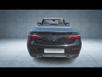 Photo 12 du bon plan MERCEDES-BENZ Classe E Cabriolet 220 d 194ch AMG Line 9G-Tronic occasion à 41990 €