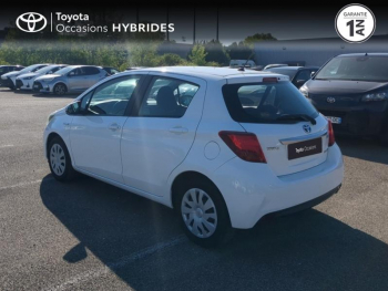 Photo 2 du bon plan TOYOTA Yaris HSD 100h Dynamic NAVY ZEN 5p occasion à 10690 €