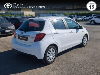 Photo 18 du bon plan TOYOTA Yaris HSD 100h Dynamic NAVY ZEN 5p occasion à 10690 €