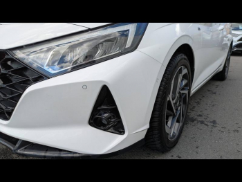 Photo 9 du bon plan HYUNDAI i20 1.0 T-GDi 100ch Hybrid Executive DCT-7 occasion à 15490 €