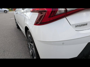 Photo 10 du bon plan HYUNDAI i20 1.0 T-GDi 100ch Hybrid Executive DCT-7 occasion à 15490 €