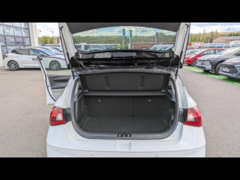 Photo 27 du bon plan HYUNDAI i20 1.0 T-GDi 100ch Hybrid Executive DCT-7 occasion à 15490 €