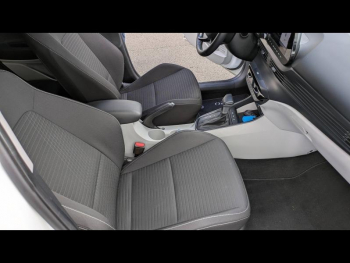 Photo 30 du bon plan HYUNDAI i20 1.0 T-GDi 100ch Hybrid Executive DCT-7 occasion à 15490 €