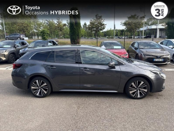 Photo 17 du bon plan TOYOTA Corolla Touring Spt 1.8 140ch Design MY25 occasion à 28990 €