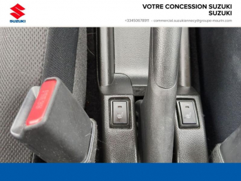 Photo 12 du bon plan SUZUKI Swift 1.2 Dualjet Hybrid 83ch Pack AllGrip occasion à 16490 €