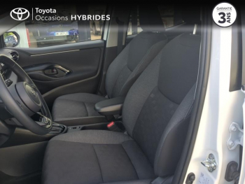 Photo 11 du bon plan TOYOTA Yaris 116h Design 5p MY25 occasion à 22490 €