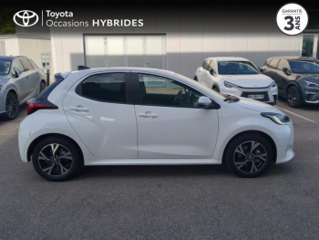 Photo 17 du bon plan TOYOTA Yaris 116h Design 5p MY25 occasion à 22490 €