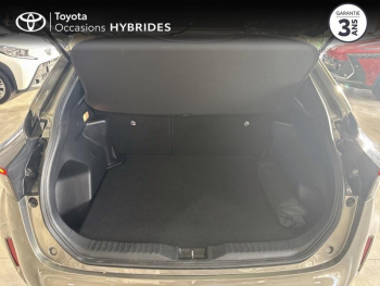 Photo 18 du bon plan TOYOTA Yaris Cross 116h Design Pack Cargo occasion à 23390 €