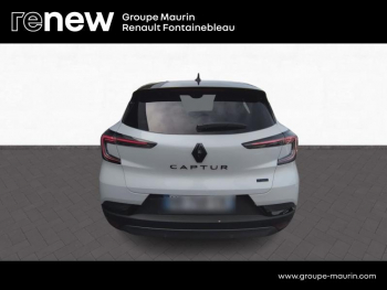 Photo 6 du bon plan RENAULT Captur 1.6 E-Tech full hybrid 145ch esprit Alpine occasion à 24500 €