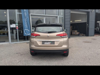 Photo 5 du bon plan RENAULT Scenic 1.5 dCi 110ch energy Intens EDC occasion à 15790 €