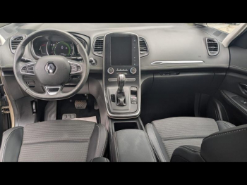Photo 16 du bon plan RENAULT Scenic 1.5 dCi 110ch energy Intens EDC occasion à 15790 €