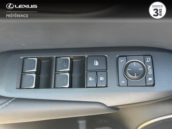 Photo 12 du bon plan LEXUS NX 300h 2WD Design MY21 occasion à 24990 €