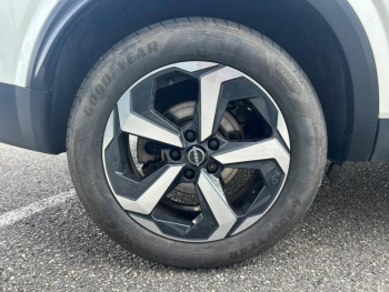 Photo 20 du bon plan NISSAN Qashqai e-POWER 190ch N-Connecta 2022 occasion à 25490 €