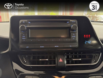 Photo 15 du bon plan TOYOTA C-HR 1.2 Turbo 116ch Distinctive 2WD occasion à 17990 €