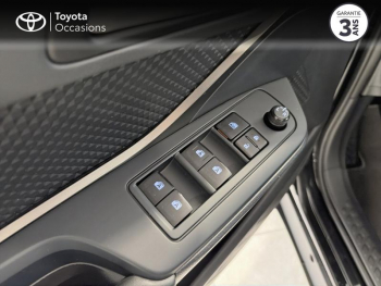 Photo 23 du bon plan TOYOTA C-HR 1.2 Turbo 116ch Distinctive 2WD occasion à 17990 €