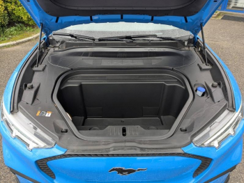 Photo 25 du bon plan FORD Mustang Mach-E 269ch Standard Range 76kWh 7cv occasion à 33990 €
