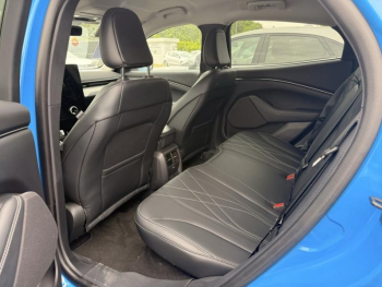 Photo 26 du bon plan FORD Mustang Mach-E 269ch Standard Range 76kWh 7cv occasion à 33990 €