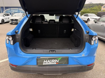 Photo 32 du bon plan FORD Mustang Mach-E 269ch Standard Range 76kWh 7cv occasion à 33990 €
