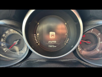 Photo 30 du bon plan FIAT 500X 1.6 Multijet 16v 120ch Lounge occasion à 11490 €
