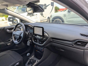 Photo 18 du bon plan FORD Puma 1.0 Flexifuel 125ch S&S mHEV Titanium occasion à 20900 €