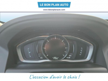 Photo 14 du bon plan VOLVO XC60 D5 AWD 220ch Momentum Geartronic occasion à 22390 €