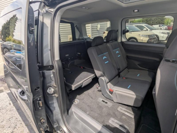 Photo 9 du bon plan FORD Grd Tourneo Connect 2.0 EcoBlue 122ch Active DSG7 occasion à 37953 €