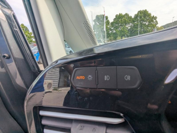 Photo 17 du bon plan FORD Grd Tourneo Connect 2.0 EcoBlue 122ch Active DSG7 occasion à 37953 €