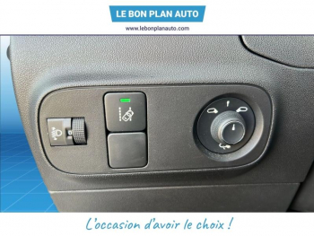Photo 31 du bon plan CITROEN C3 1.2 PureTech 110ch S&S Shine EAT6 137g occasion à 9890 €