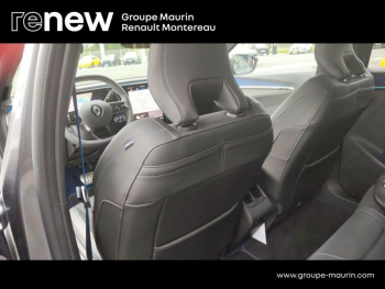 Photo 11 du bon plan RENAULT Scenic E-Tech Electric 220ch Techno esprit Alpine grande autonomie -24 occasion à 39900 €