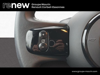 Photo 21 du bon plan RENAULT Twingo E-Tech Electric Urban Night R80 Achat Intégral - 21MY occasion à 10980 €