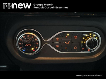 Photo 26 du bon plan RENAULT Twingo E-Tech Electric Urban Night R80 Achat Intégral - 21MY occasion à 10980 €