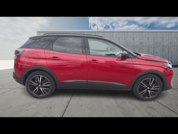 Photo 6 du bon plan PEUGEOT 3008 Plug-in Hybrid 225ch GT e-EAT8 occasion à 26999 €