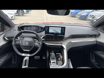 Photo 11 du bon plan PEUGEOT 3008 Plug-in Hybrid 225ch GT e-EAT8 occasion à 26999 €