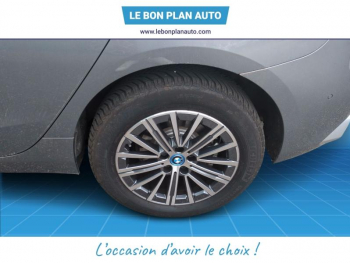 Photo 31 du bon plan BMW Série 2 ActiveTourer 225e 245ch xDrive Luxury DKG7 occasion à 30790 €
