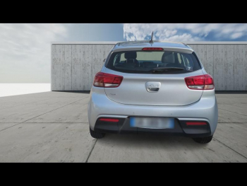 Photo 23 du bon plan KIA Rio 1.2 DPi 84ch Active occasion à 12980 €