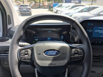 Photo 18 du bon plan FORD Transit Custom Kombi 340 L1H1 2.5 Duratec 232ch Hybride rechargeable Limited CVT occasion à 42841 €
