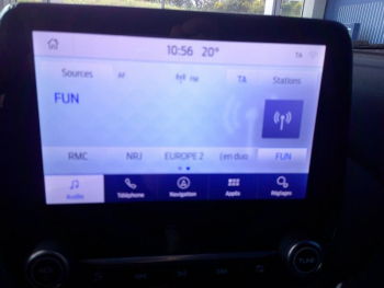 Photo 8 du bon plan FORD Puma 1.0 EcoBoost 125ch S&S mHEV ST-Line X Powershift occasion à 21900 €