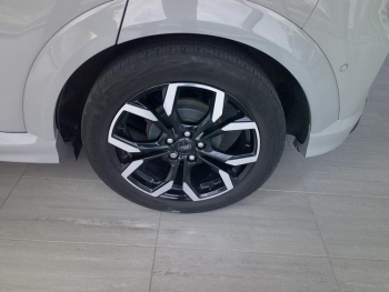 Photo 24 du bon plan FORD Puma 1.0 EcoBoost 125ch S&S mHEV ST-Line X Powershift occasion à 21900 €
