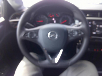 Photo 5 du bon plan OPEL Corsa 1.2 75ch Edition occasion à 9900 €