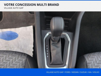 Photo 16 du bon plan RENAULT Clio 1.6 E-Tech hybride 145ch Evolution occasion à 15970 €