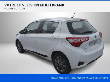 Photo 2 du bon plan TOYOTA Yaris 100h Dynamic 5p RC19 occasion à 14990 €