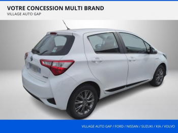 Photo 4 du bon plan TOYOTA Yaris 100h Dynamic 5p RC19 occasion à 14990 €