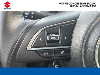 Photo 15 du bon plan SUZUKI Swift 1.2 Dualjet Hybrid 83ch Pack AllGrip occasion à 16490 €