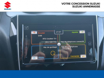 Photo 17 du bon plan SUZUKI Swift 1.2 Dualjet Hybrid 83ch Pack AllGrip occasion à 16490 €