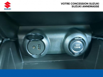 Photo 21 du bon plan SUZUKI Swift 1.2 Dualjet Hybrid 83ch Pack AllGrip occasion à 16490 €