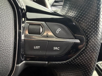 Photo 14 du bon plan PEUGEOT 5008 1.2 PureTech 130ch S&S GT EAT8 occasion à 23900 €